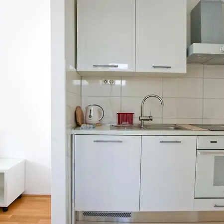 Busic In * スプリト