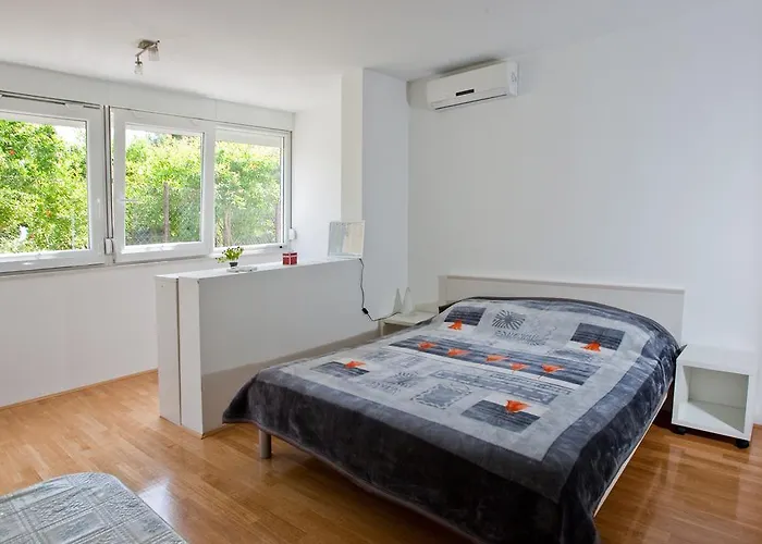 Busic In Apartment *